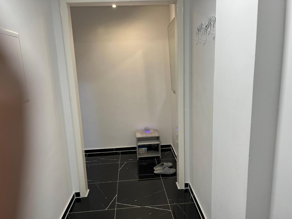 Wunderschoene Ferienwohnung In Solingen-Mitte Exteriör bild