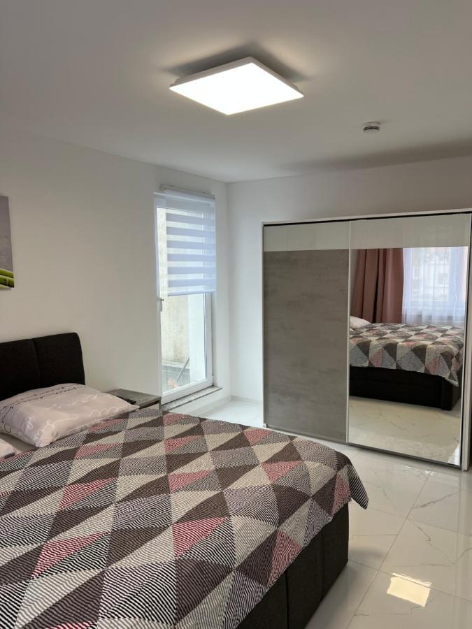 Wunderschoene Ferienwohnung In Solingen-Mitte Exteriör bild