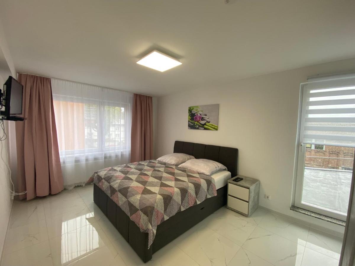 Wunderschoene Ferienwohnung In Solingen-Mitte Exteriör bild